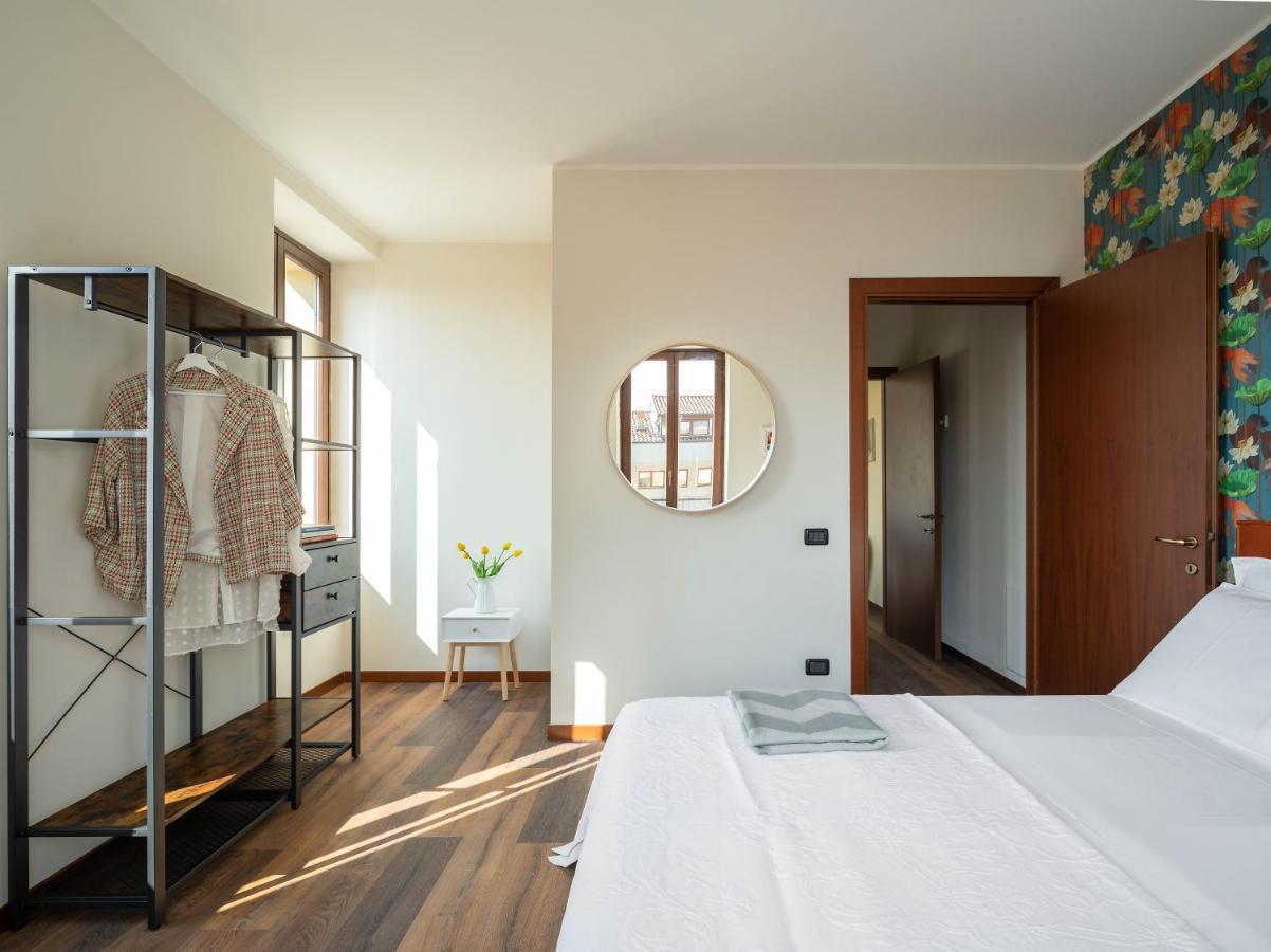 Brother'S Como Lake Suite Acquaseria Esterno foto