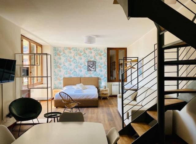 Brother'S Como Lake Suite Acquaseria Esterno foto